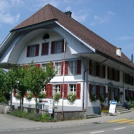 Landgasthof-Hotel Adler Langnau Exterior foto